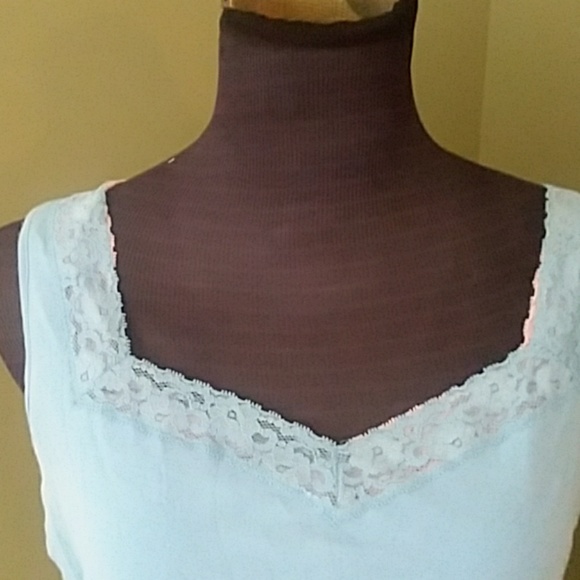 Tank top - Picture 3 of 3